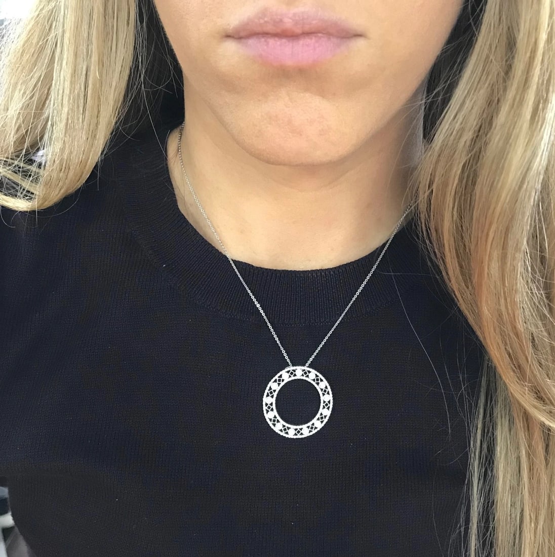 Italian Diamond Circle Pendant Necklace in 18K White Gold 1.28 CTW, 6.12 Grams - 5