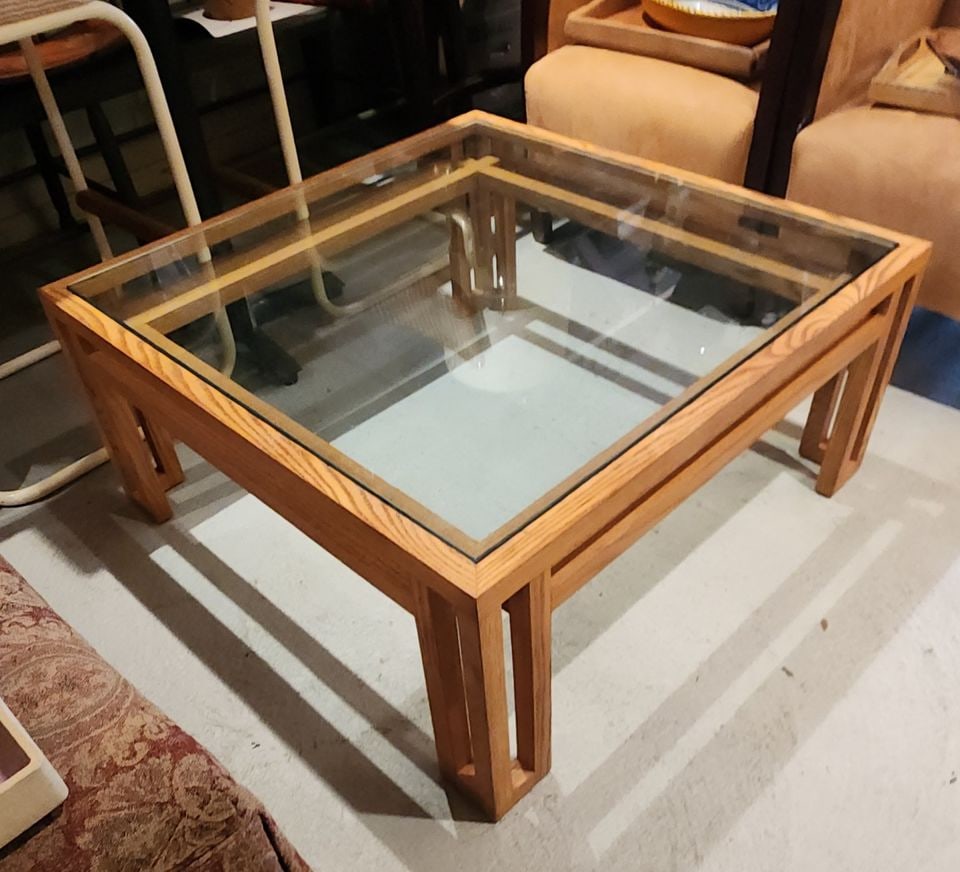 Vintage Large Mid-Century Modern Deco-Influenced solid oak coffee table with heavy 3/8 in glass. (1 of 6)