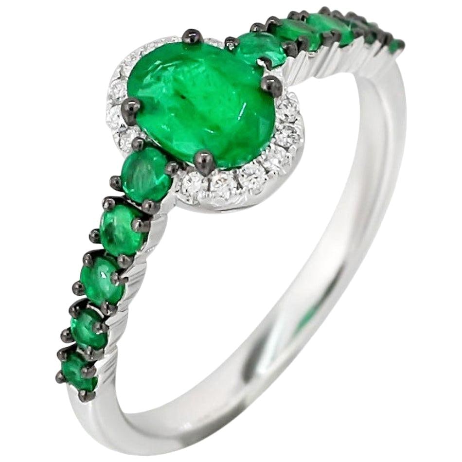 Fancy Emerald White Diamond White Gold Ring (1 of 4)