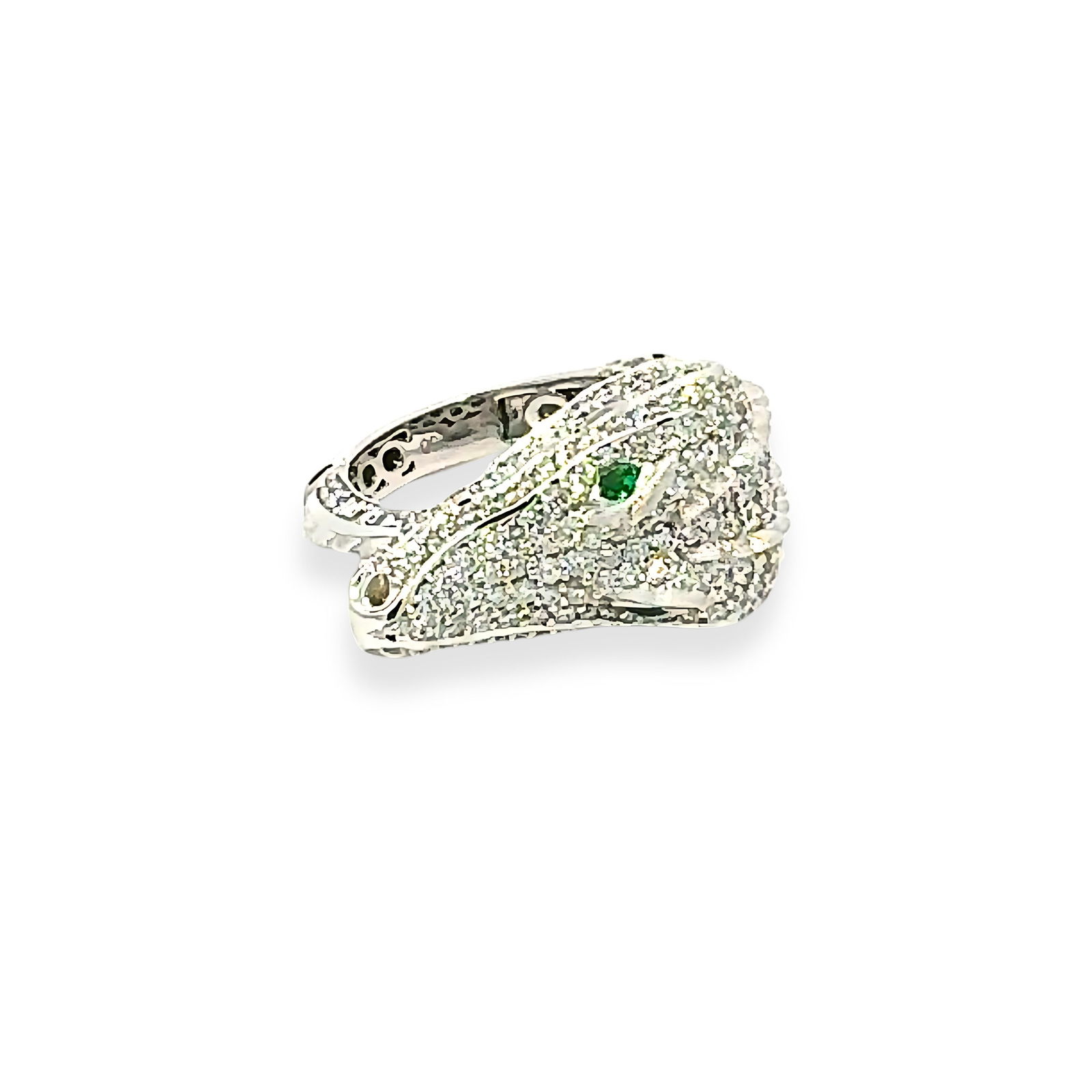 Unique Crocodile Emerald Diamond White 18K Gold Ring For Her: Title: Unique Crocodile Emerald Diamond White 18K Gold Ring For Her Description: Ring White 18K Gold Diamonds 4.03 ct Emeralds 0.07 ct Weight 17,5 grams It is our honour to create fine jewelry, and