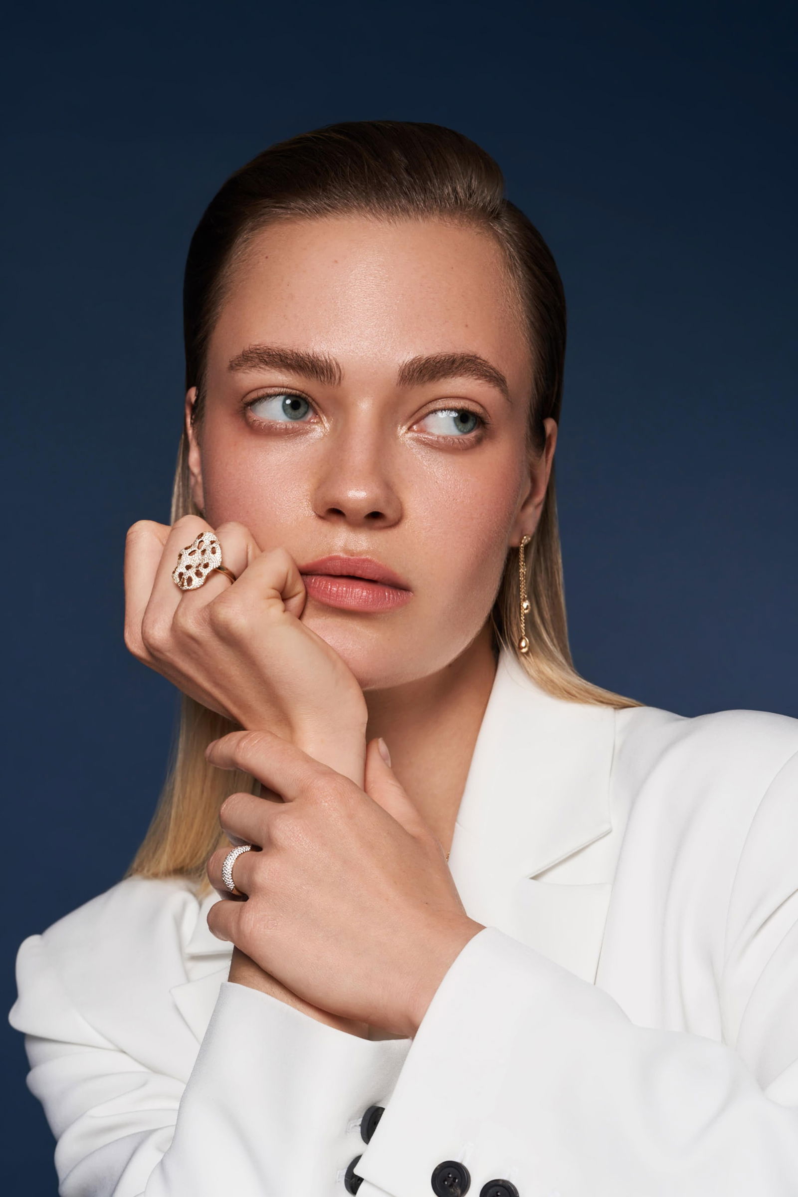 Classic Diamond Yellow Gold Exclusive Ring - 12