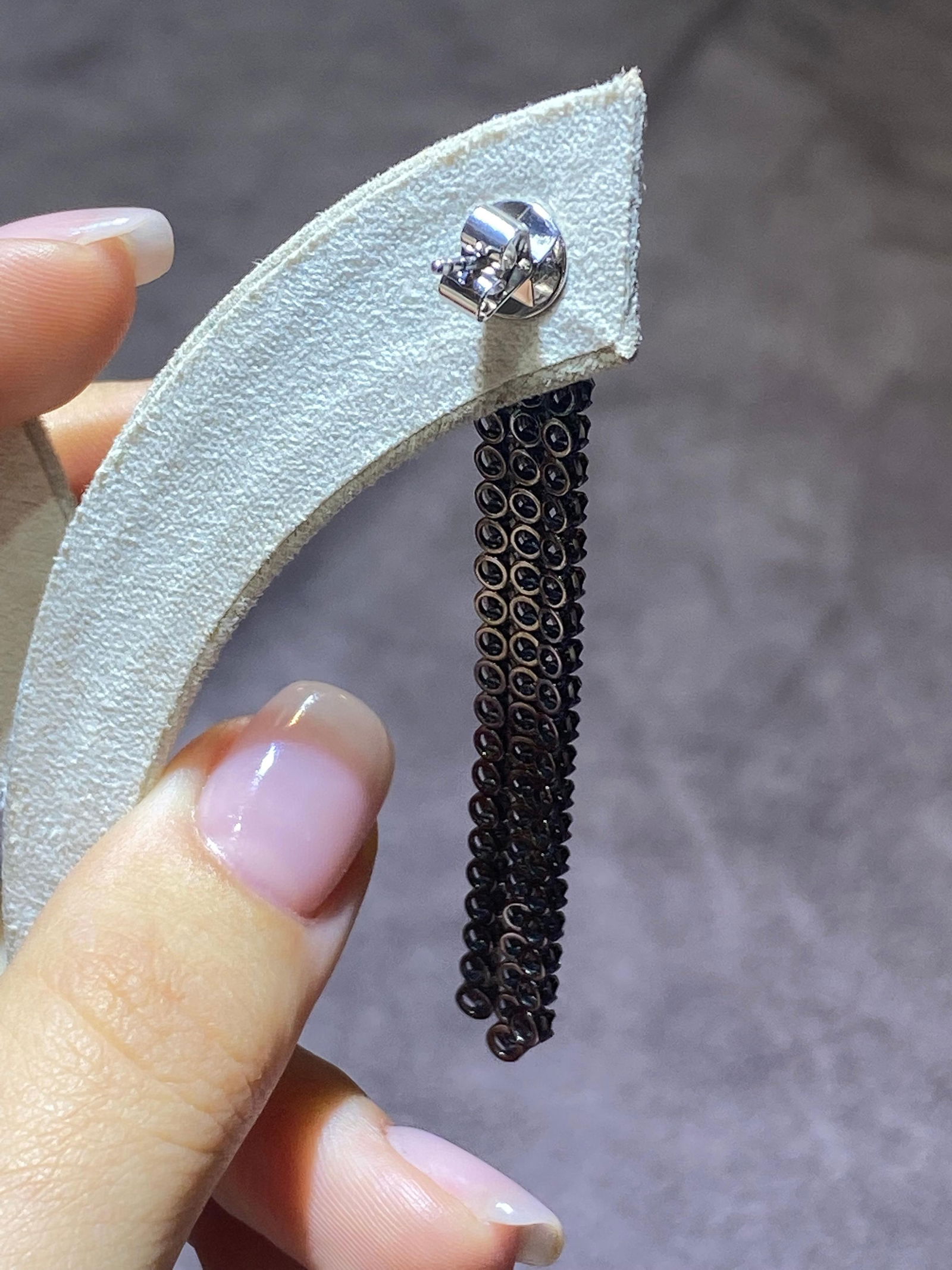 Precious Dangle Emerald Gold 18K Earrings for Her - 10