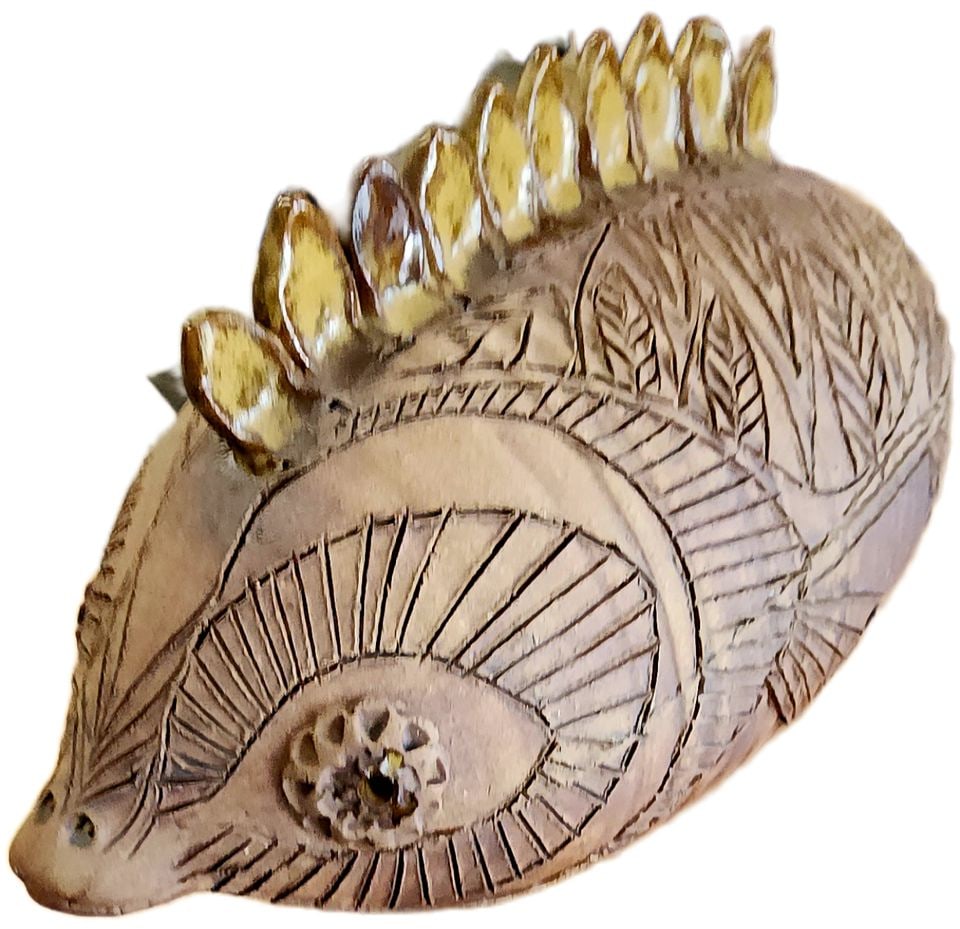 Rare Vintage Primitive Hamilton Farmhouse Earthenware Folk Art Puffer Fish Baking Dish. Signed '71.: Title: Rare Vintage Primitive Hamilton Farmhouse Earthenware Folk Art Puffer Fish Baking Dish. Signed '71. Description: Vintage Hamilton Farmhouse Clay Pottery Earthenware Folk Art Puffer Fish baking