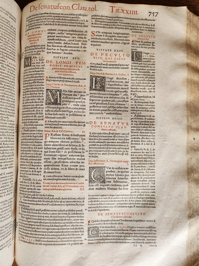 1557 LAW BOOK Corpus Juris Civilis CODICIS DN. IUSTINIANI antique FOLIO vellum - 12