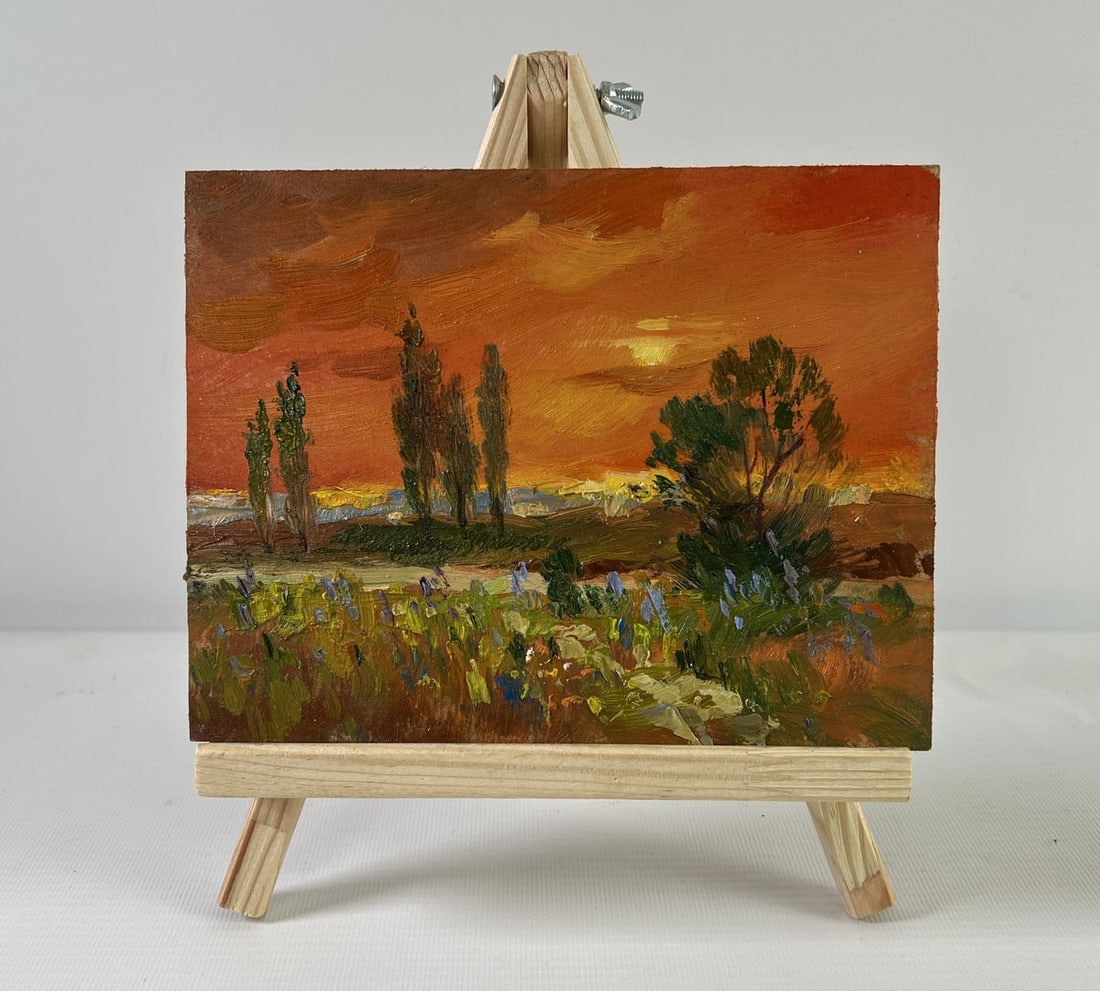 Oil painting Evening moment Yuriy Suprunchuk: Title: Oil painting Evening moment Yuriy Suprunchuk Description: No.AAA5300The oil painting on Cardboard titled "Evening Moment" captures the fleeting, golden hush that settles over the land as day