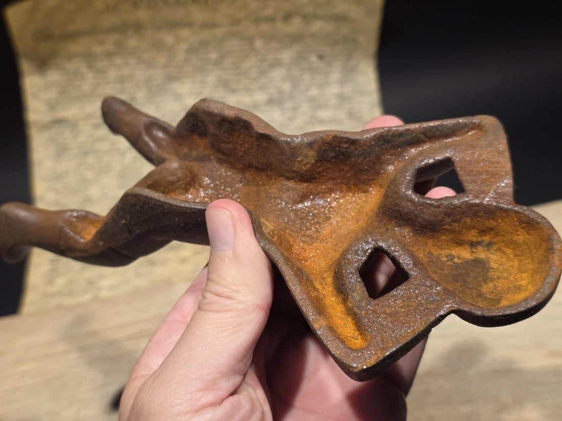 8.5" Cast Iron Figural Boot Jack Lady Boot Remover - 4