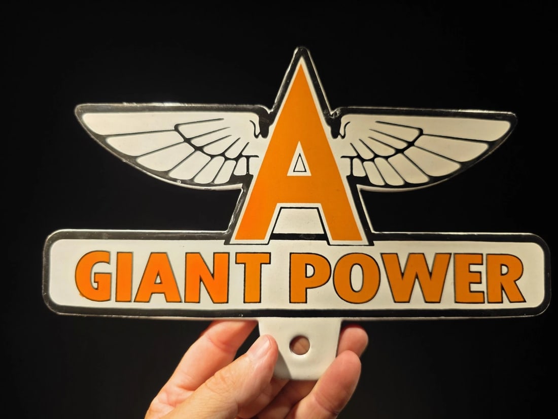 11" Porcelain Giant Power Gas Oil Sign Plaque: Title:11" Porcelain Giant Power Gas Oil Sign Plaque Description:Wonderful reproduction sign made of porcelain enamel, a durable material where powdered glass is fused onto a metal base, creating a glo