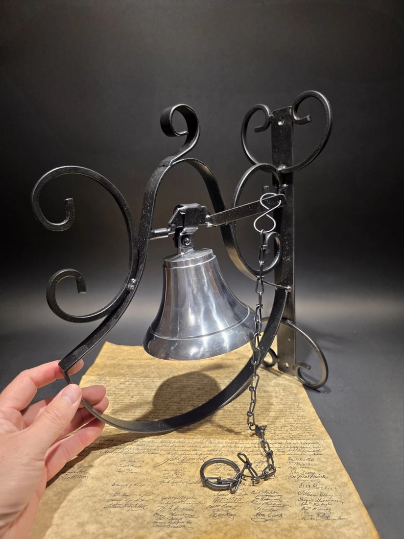 Wrought Iron Scrollwork Wall Mounted Garden/Home Bell - 7