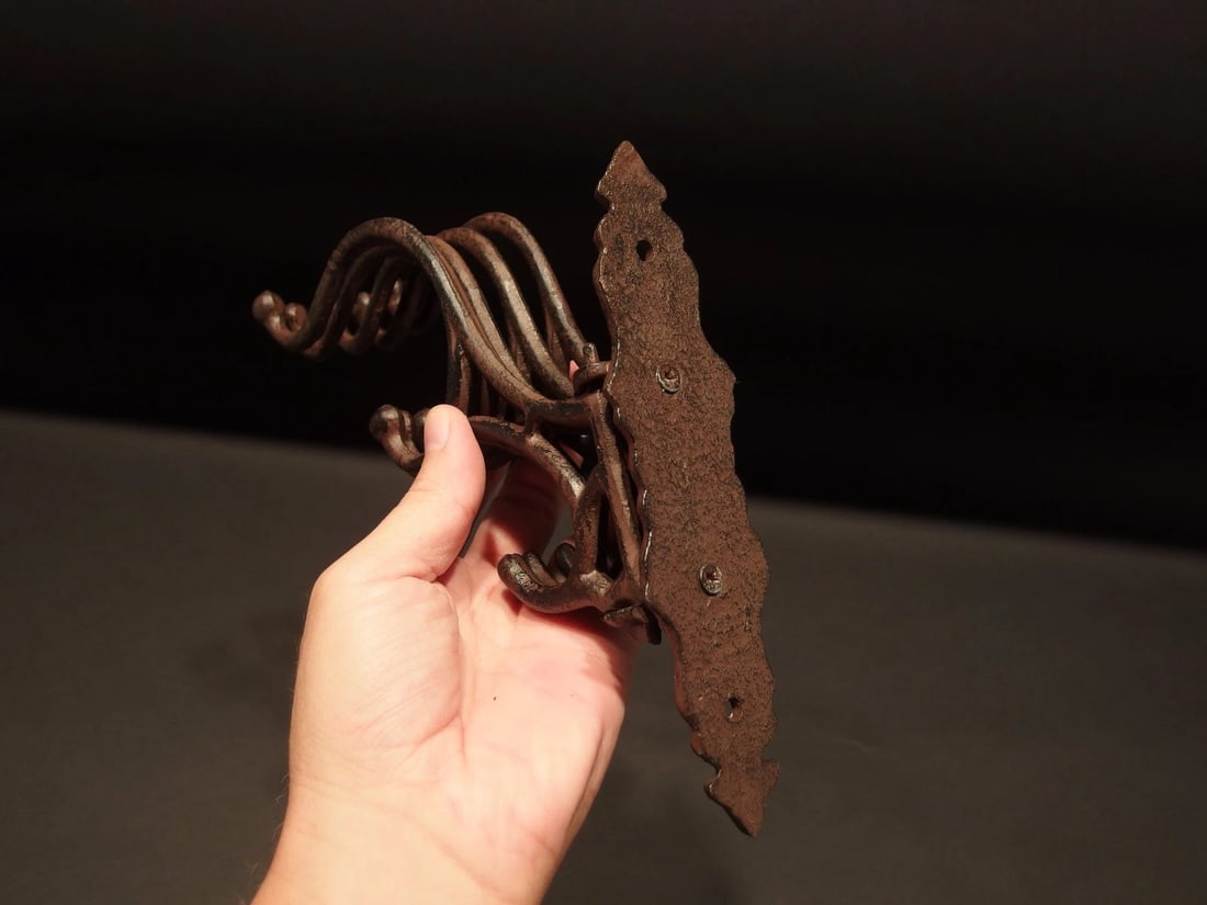 Swivel Folding Coat Hanger Rust Finish - 6