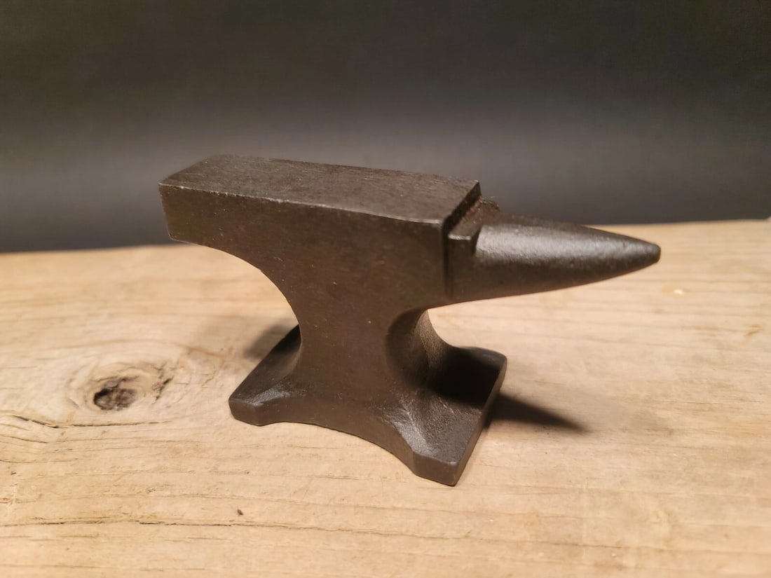 Cast Iron Ford Miniature Anvil - 5
