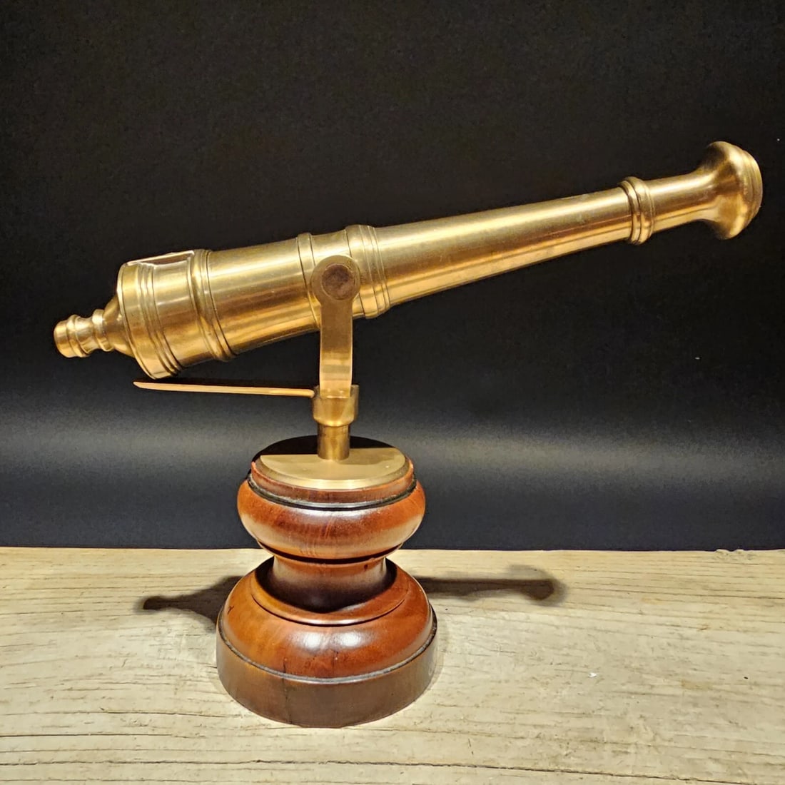 10" 1805 Brass Signal Cannon Model - 2