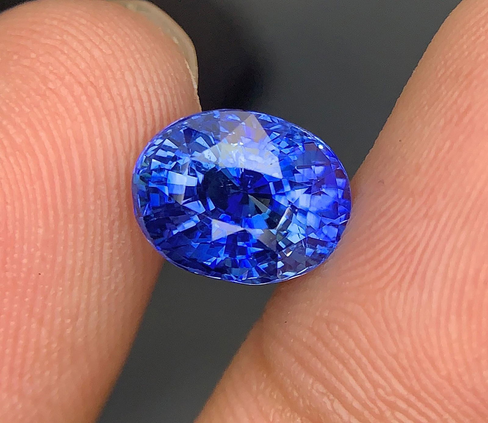 Natural Blue Sapphire: Faceted Oval Cut Gemstone For Jewelry 6.02 CTs - 12