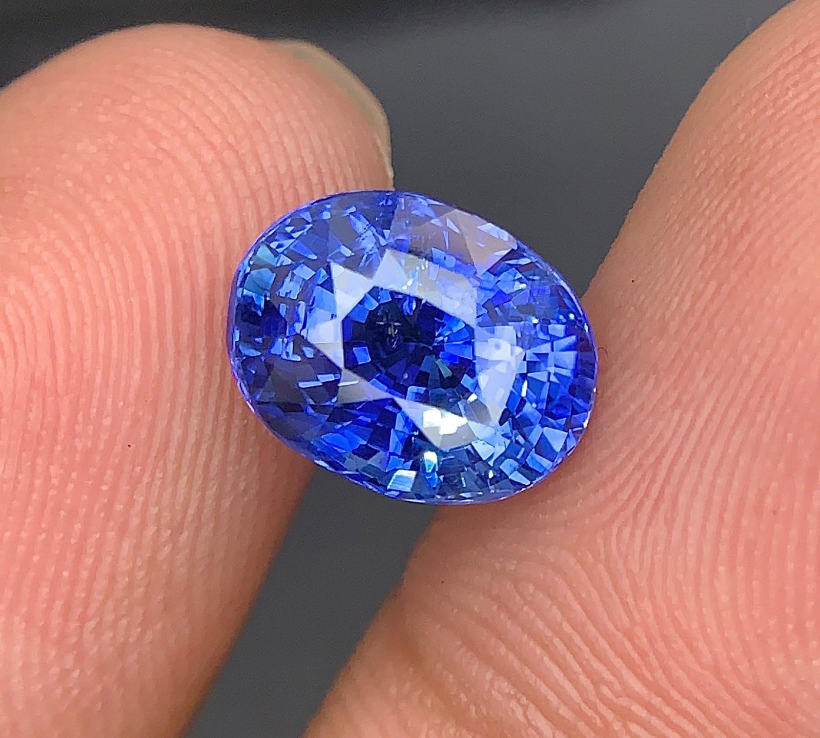 Natural Blue Sapphire: Faceted Oval Cut Gemstone For Jewelry 6.02 CTs - 13