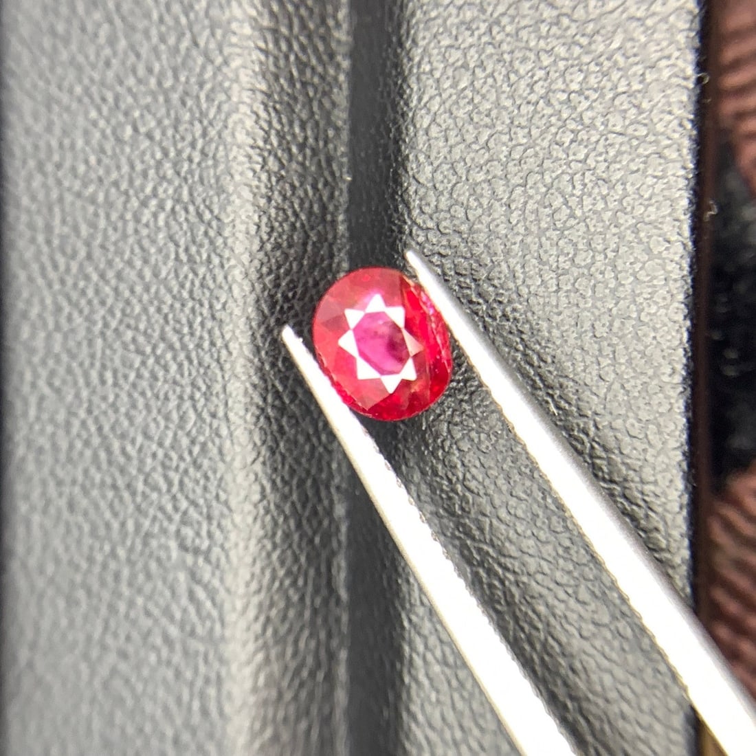 Mozambique Red Ruby Gemstone: 1.15 Carat Oval Cut Stone - 5