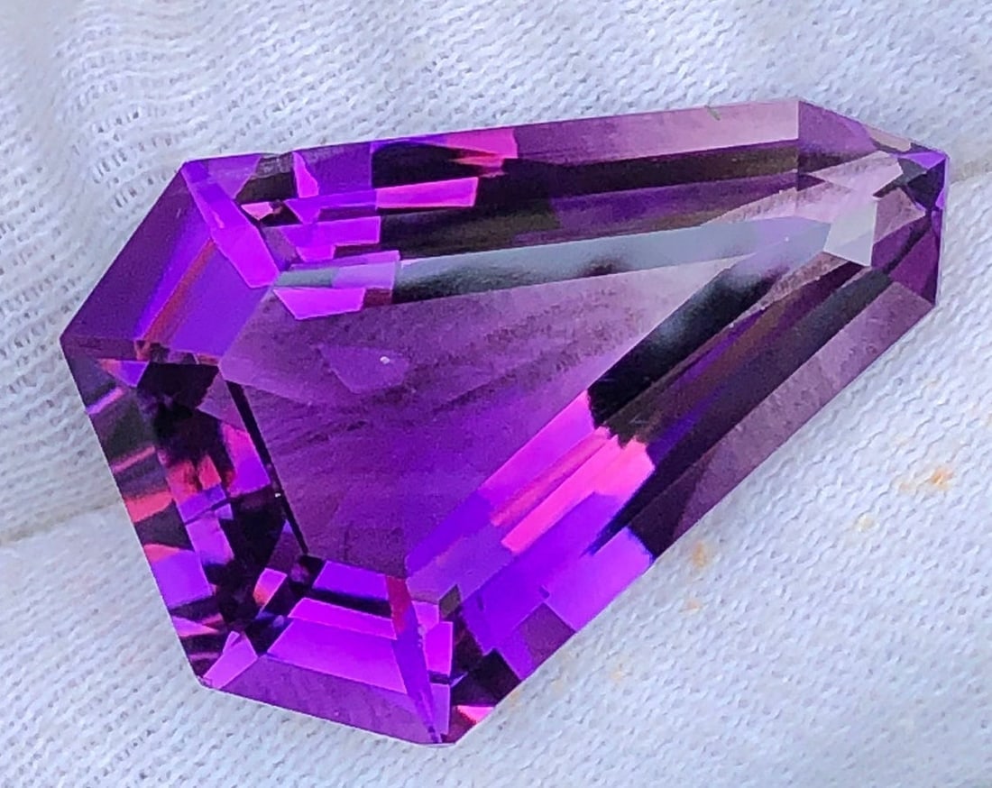 Trillion Cut Amethyst Gemstone: 49.30 Carats, February Birthstone (1 of 7)
