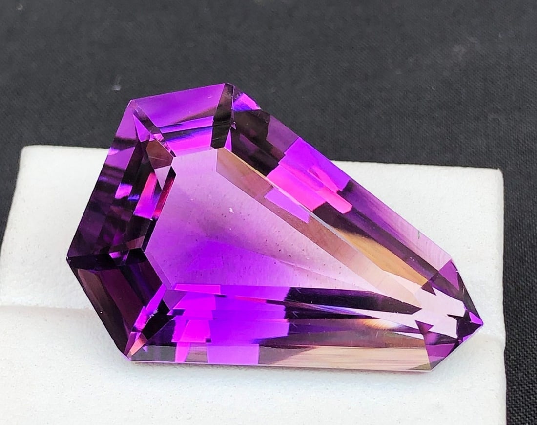 Trillion Cut Amethyst Gemstone: 49.30 Carats, February Birthstone - 2