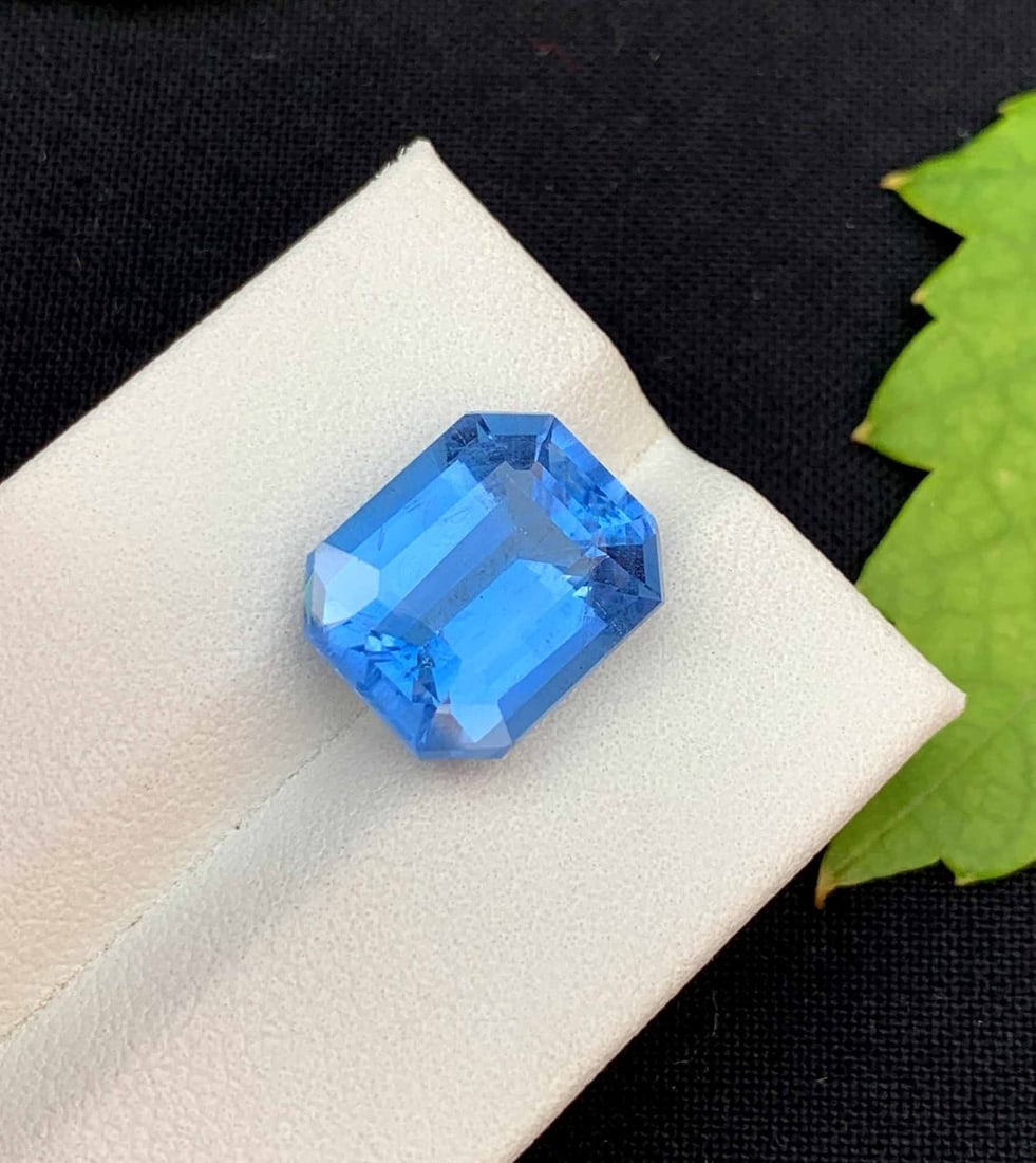 Santa Maria Aquamarine Gemstone: Emerald Cut Beryl, March Birthstone - 4