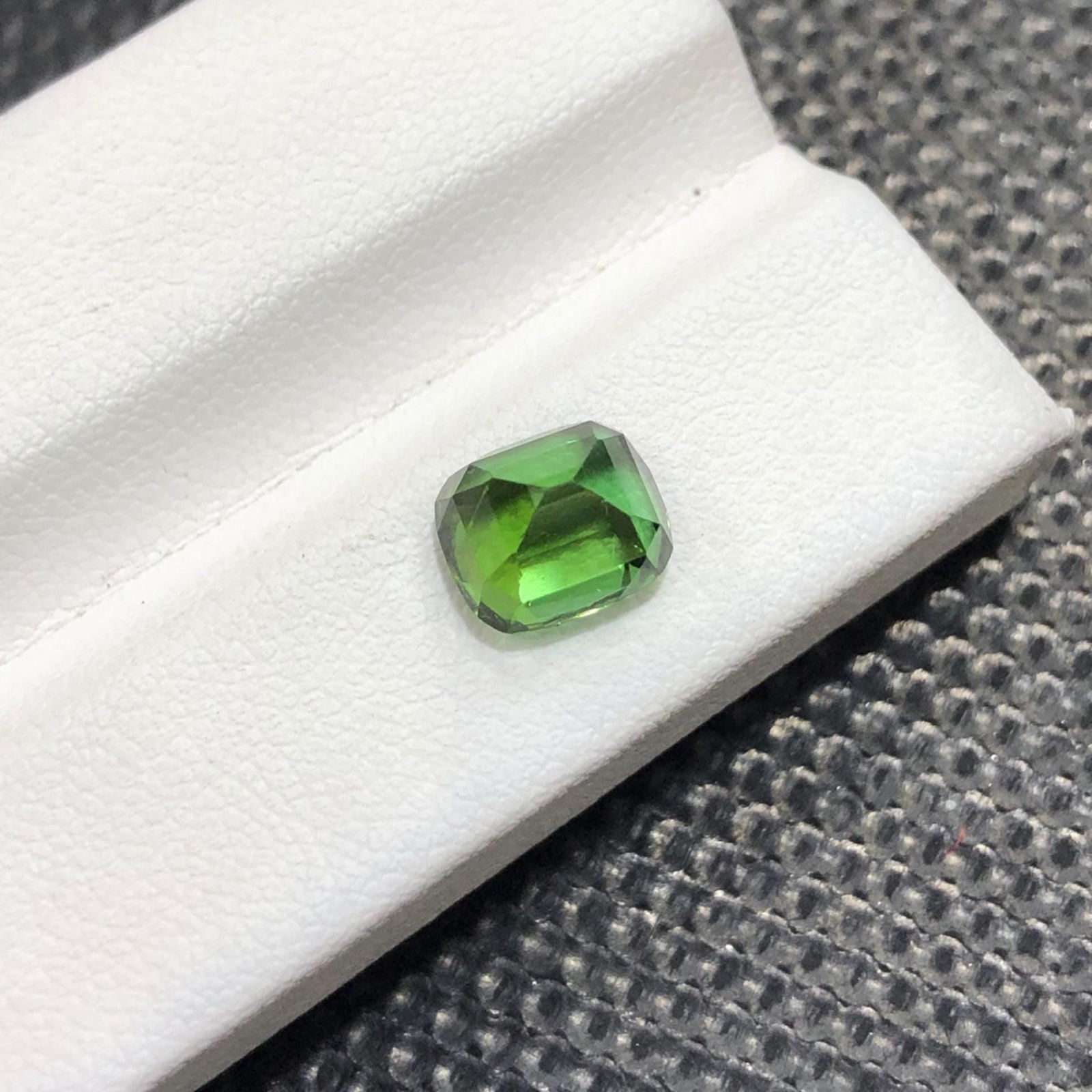 Forest Green Tourmaline Gemstone: 2.80 Carat Cushion Cut - 17