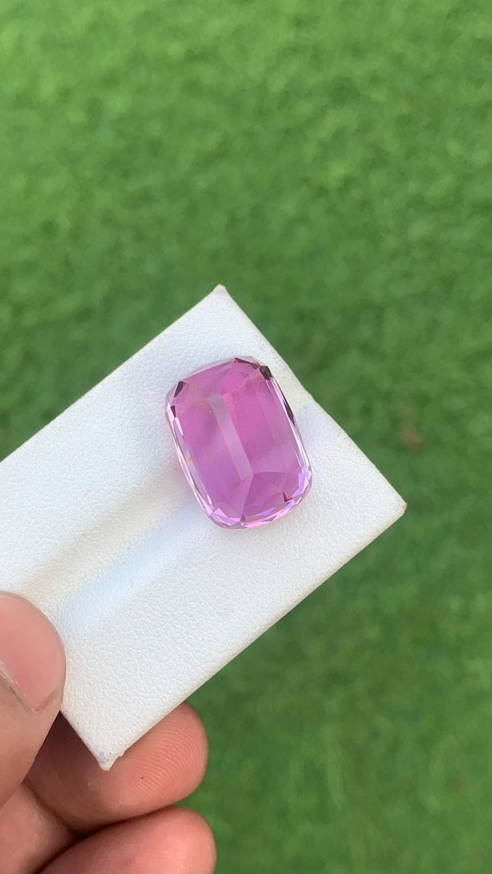 23.30 Carat Necklace Size Kunzite Cushion Cut Gemstone From Afghanistan - 13