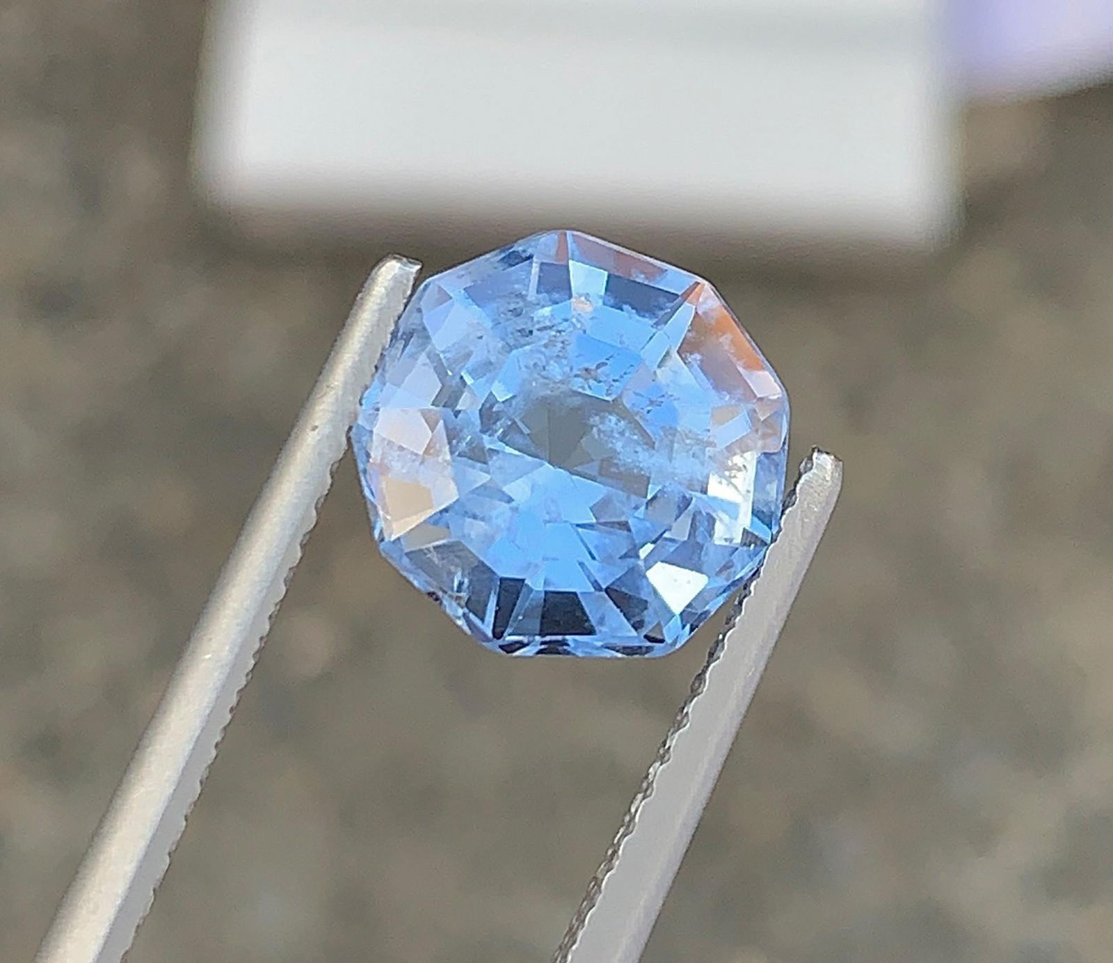 Santa Maria Aquamarine Gemstone: 3.73 CT Fancy Cut Beryl - 14