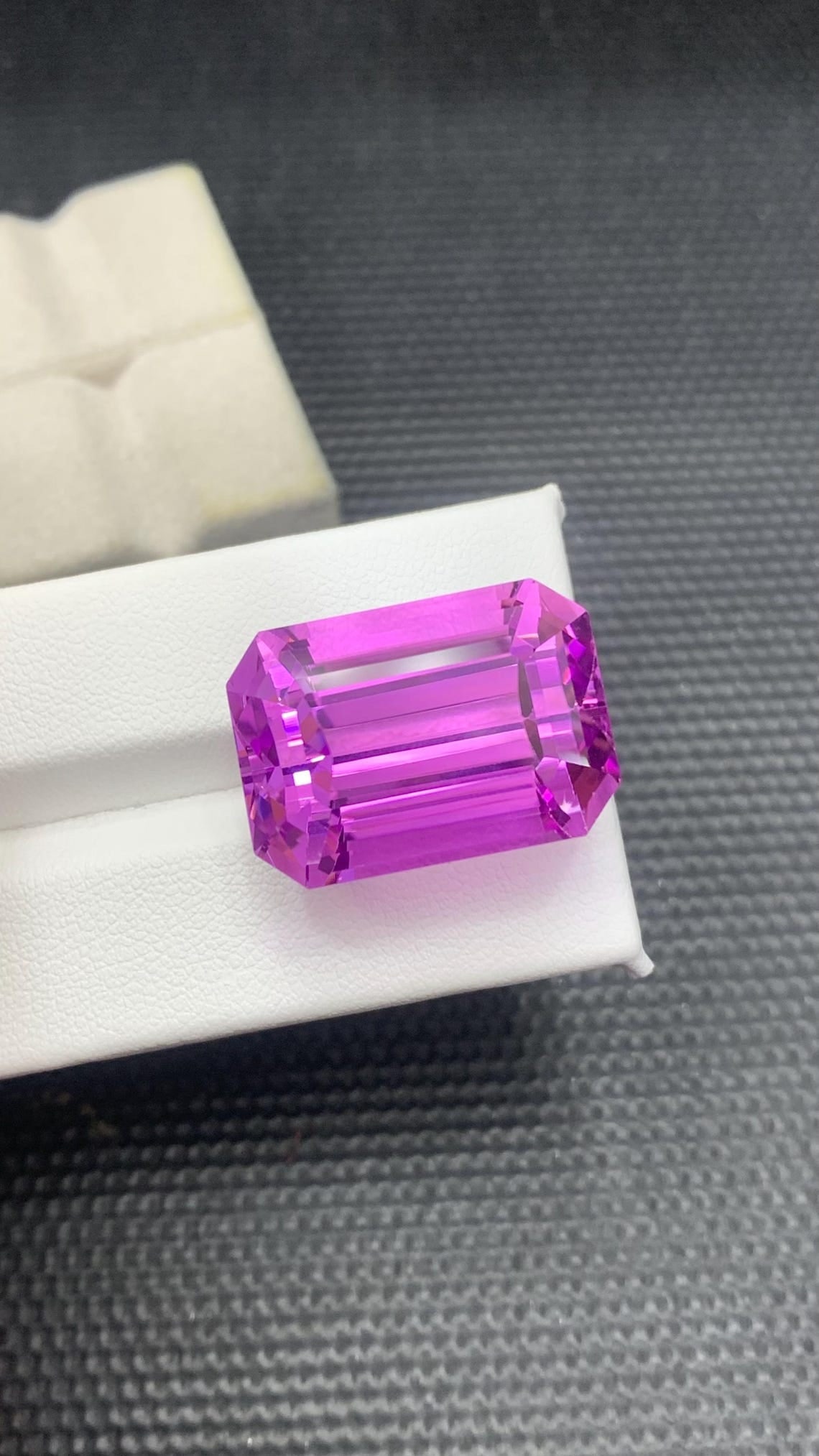 58.185 CT Intense Top Pink Kunzite Emerald Cut Gemstone From Rabbani Mine - 9