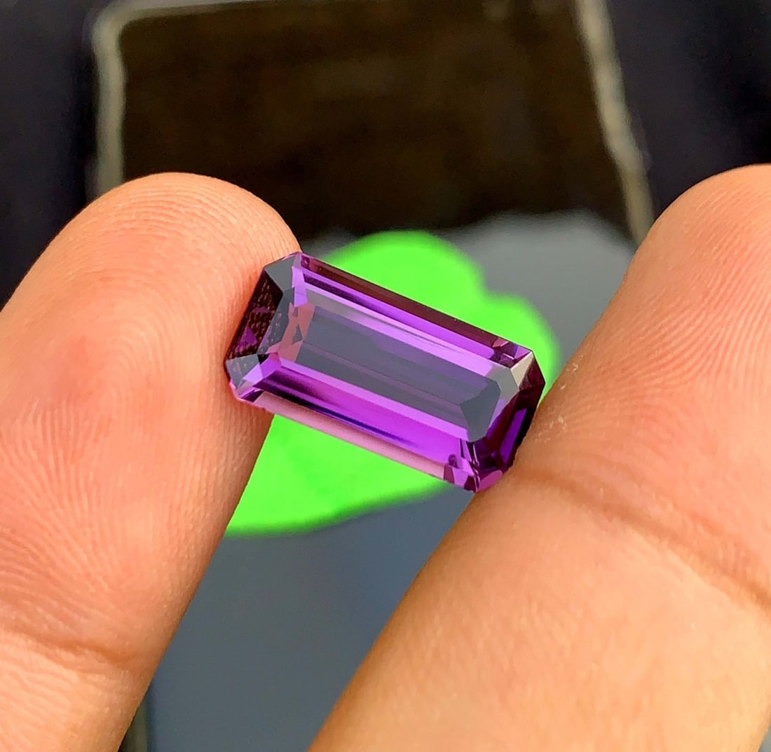 Emerald Cut Amethyst Gemstone: Natural February Birthstone, 6.00 Carats - 3