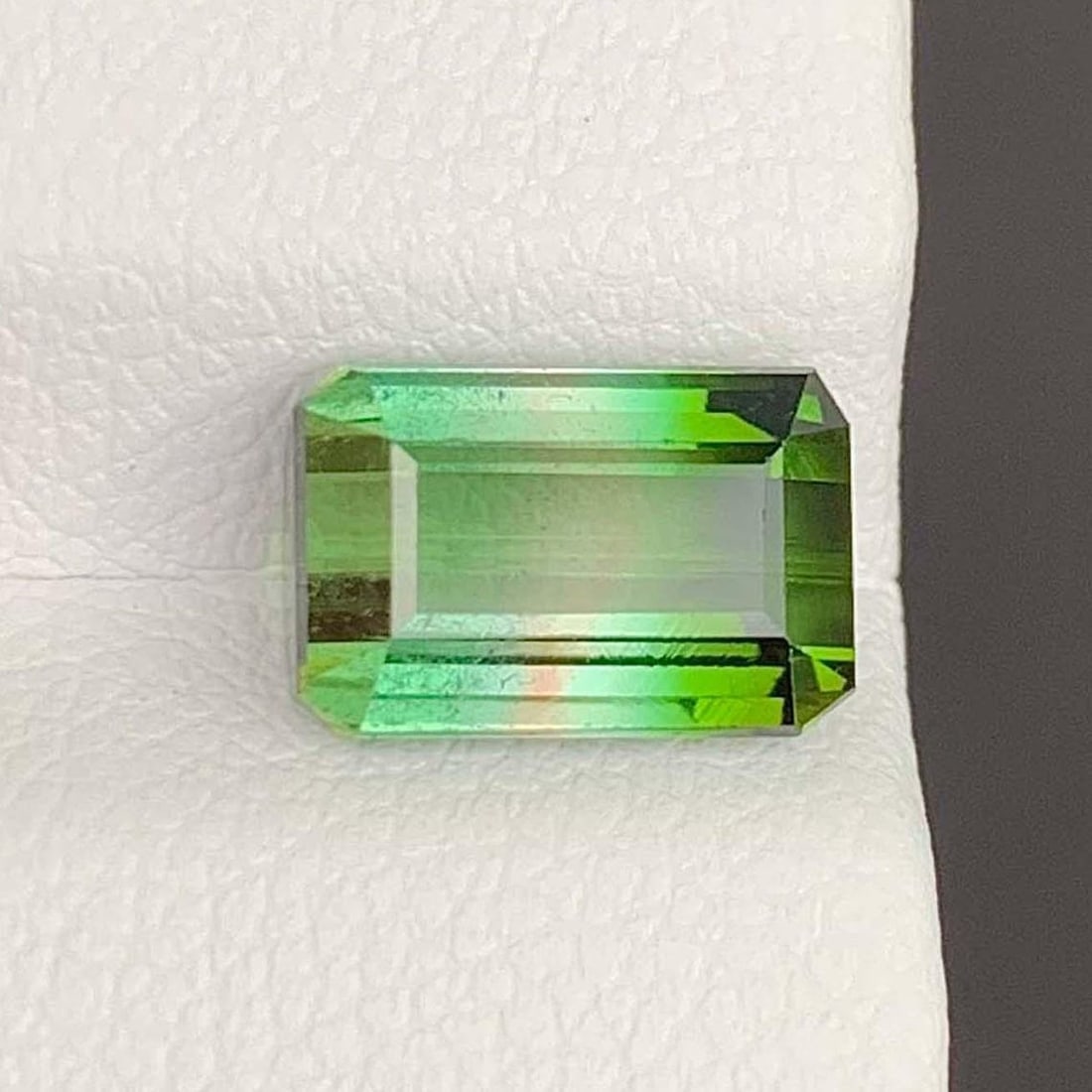 Multi Color Tourmaline Gemstone: Natural October Birthstone, Africa (2.78 CT): Title: Multi Color Tourmaline Gemstone: Natural October Birthstone, Africa (2.78 CT)Description: Supplies for making crafts Materials: Gemstone: Tourmaline Multi Color