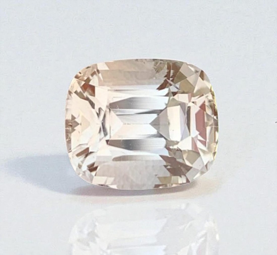 Natural Imperial Topaz Gemstone: 10.79 Carat Golden Yellow Cushion Cut: Title: Natural Imperial Topaz Gemstone: 10.79 Carat Golden Yellow Cushion Cut Description: Supplies for making crafts Materials: Gemstone: Topaz Natural Imperial Topaz