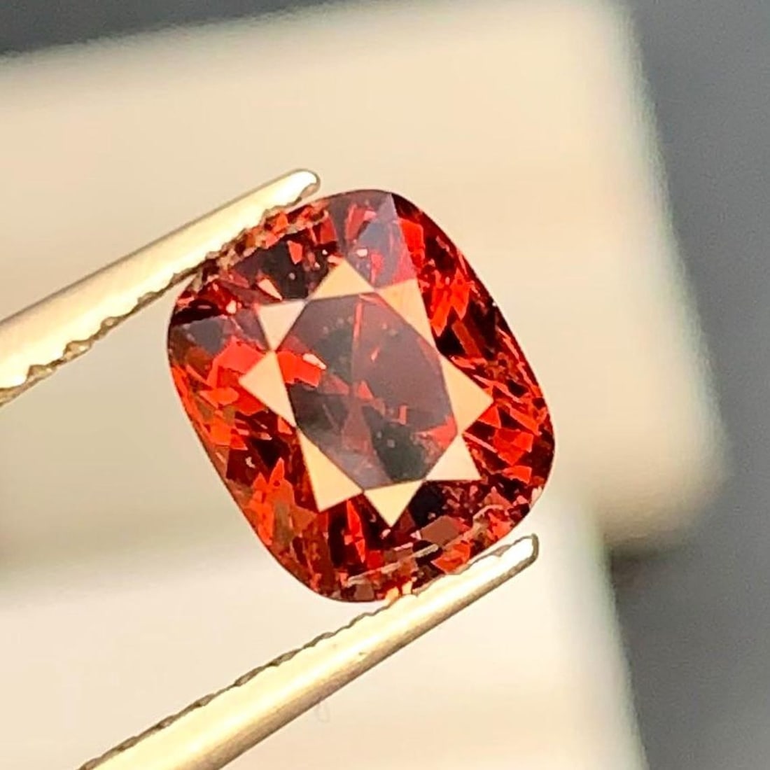Burma Redish Orange Spinel Cushion Cut Gemstone For Jewellery - 2.065 Carat (1 of 17)