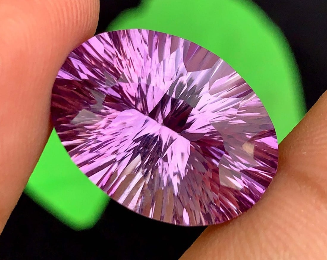 Natural Amethyst Gemstone: Exquisite Fancy Cut, 24.60 Carats: Title: Natural Amethyst Gemstone: Exquisite Fancy Cut, 24.60 Carats Description: Supplies for making crafts Materials: Gemstone: Amethyst Carat weight: 24.60 <b