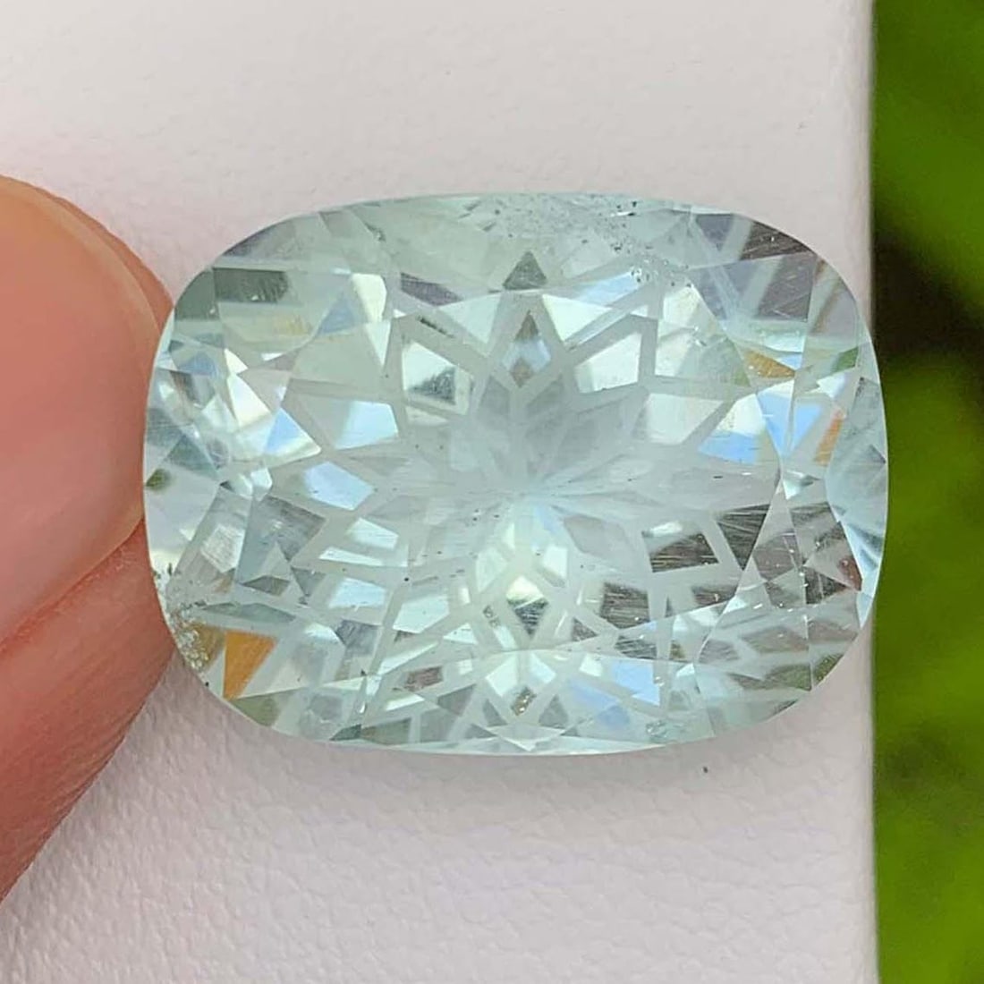 Natural Aquamarine Gemstone: 24.18 Carat Fancy Flower Cut, Pakistan Origin: Title: Natural Aquamarine Gemstone: 24.18 Carat Fancy Flower Cut, Pakistan Origin Description: Supplies for making crafts Materials: Gemstone: Aquamarine Natural Aquama