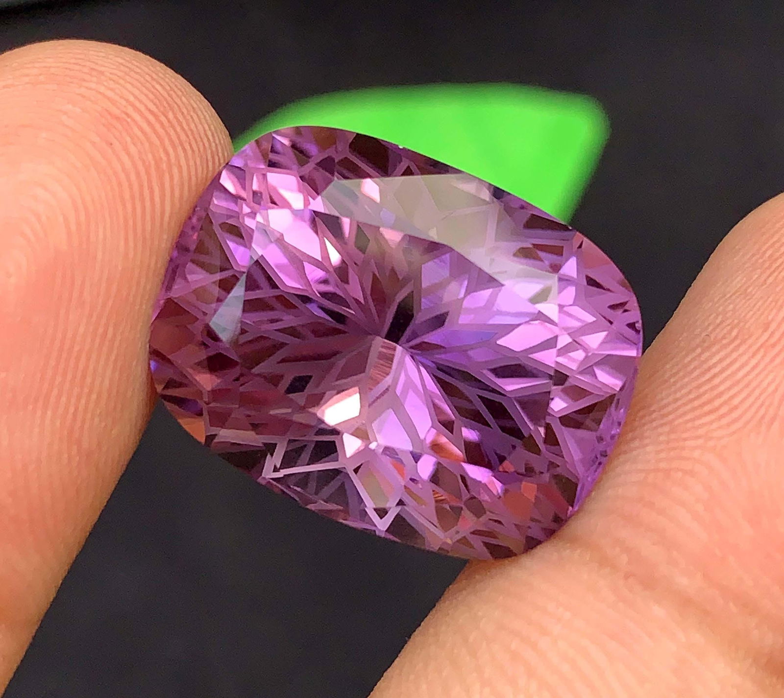 Natural Amethyst Gemstone: Precision Flower Cut, 34.57 Carats - 9