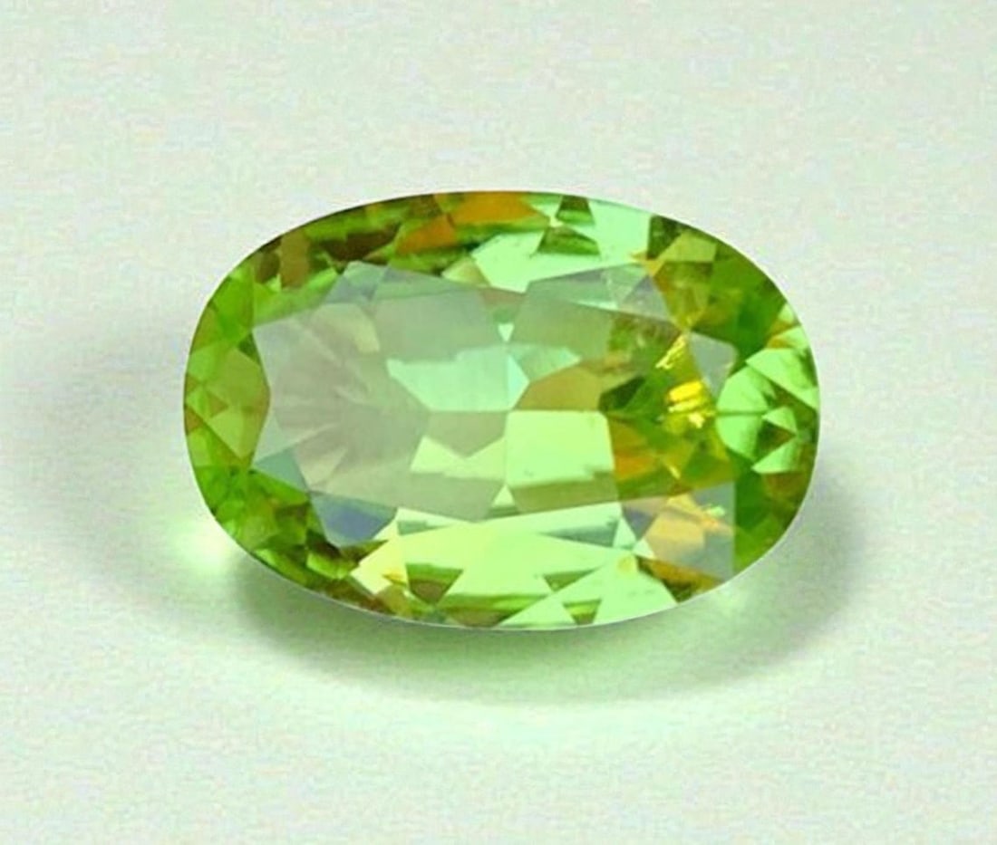 Natural Peridot Gemstone: 5.60 Carat Oval Cut, August Birthstone (1 of 13)