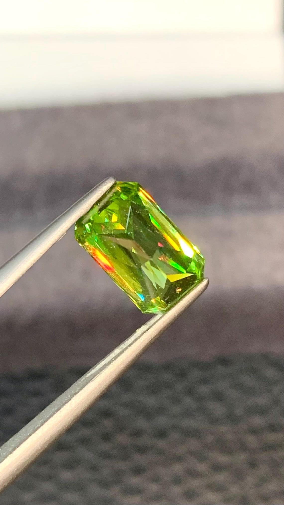 Radiant Cut Sphene Gemstone: Yellow Titanite, 3.80 Carat: Title: Radiant Cut Sphene Gemstone: Yellow Titanite, 3.80 CaratDescription: " Supplies for making crafts Materials: Gemstone: Sphene Carat weight: 3.80 Shpene Details: • Weight : 3.80