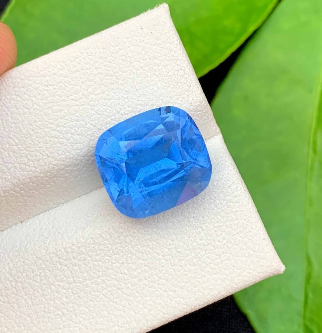 Natural Santa Maria Aquamarine Gemstone: 6.35 Carat Beryl - 6