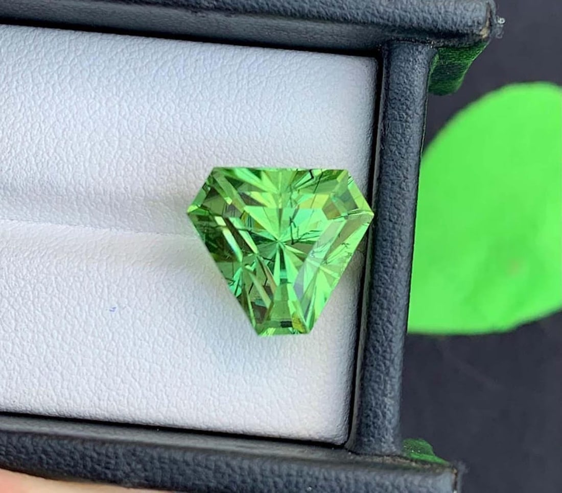 Natural Rutile Peridot Gemstones, Fancy Cut Peridot Loose Gemstone From Pakistan, August Birthstone - 2