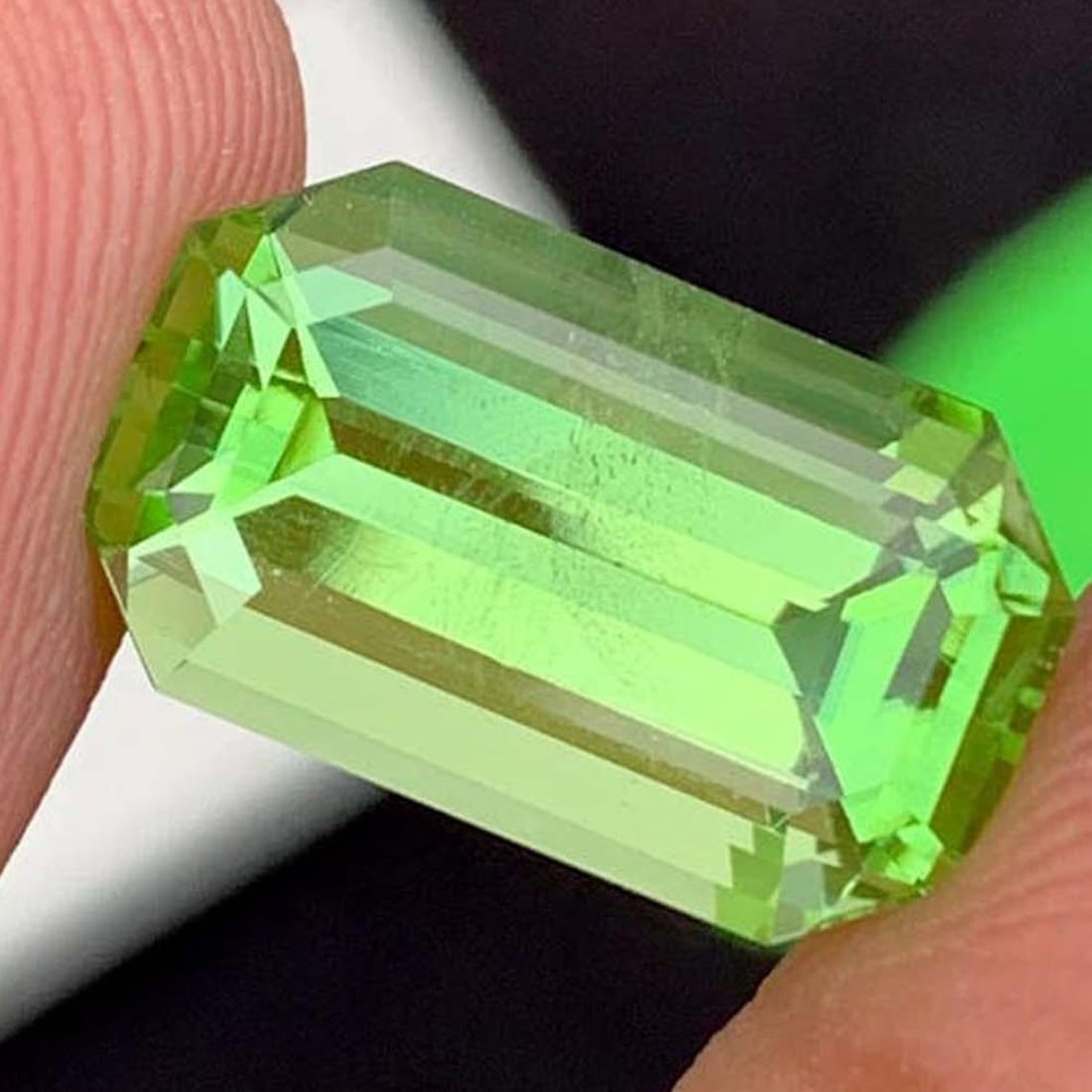 Natural Peridot Gemstones, Top Color Emerald Cut Peridot Loose Gemstone From Pakistan, August: Title: Natural Peridot Gemstones, Top Color Emerald Cut Peridot Loose Gemstone From Pakistan, August Birthstone Description: Supplies for making crafts Materials: Gemstone: Peridot <b