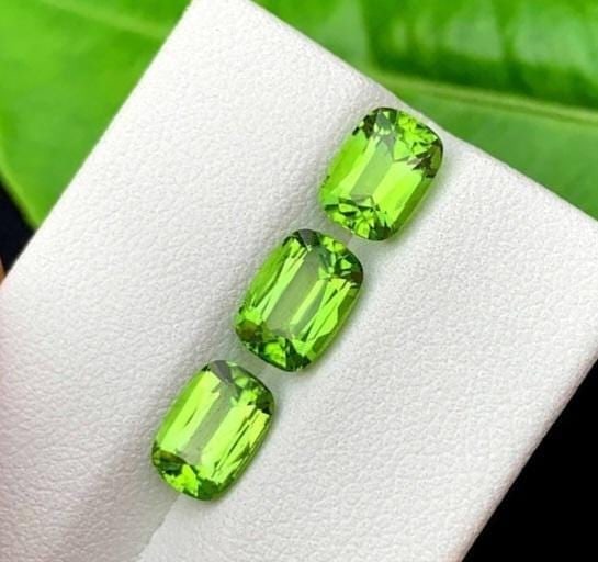 Natural Peridot Gemstone Lot: Green Cushion Cut, August Birthstone, Pakistan Origin - 6