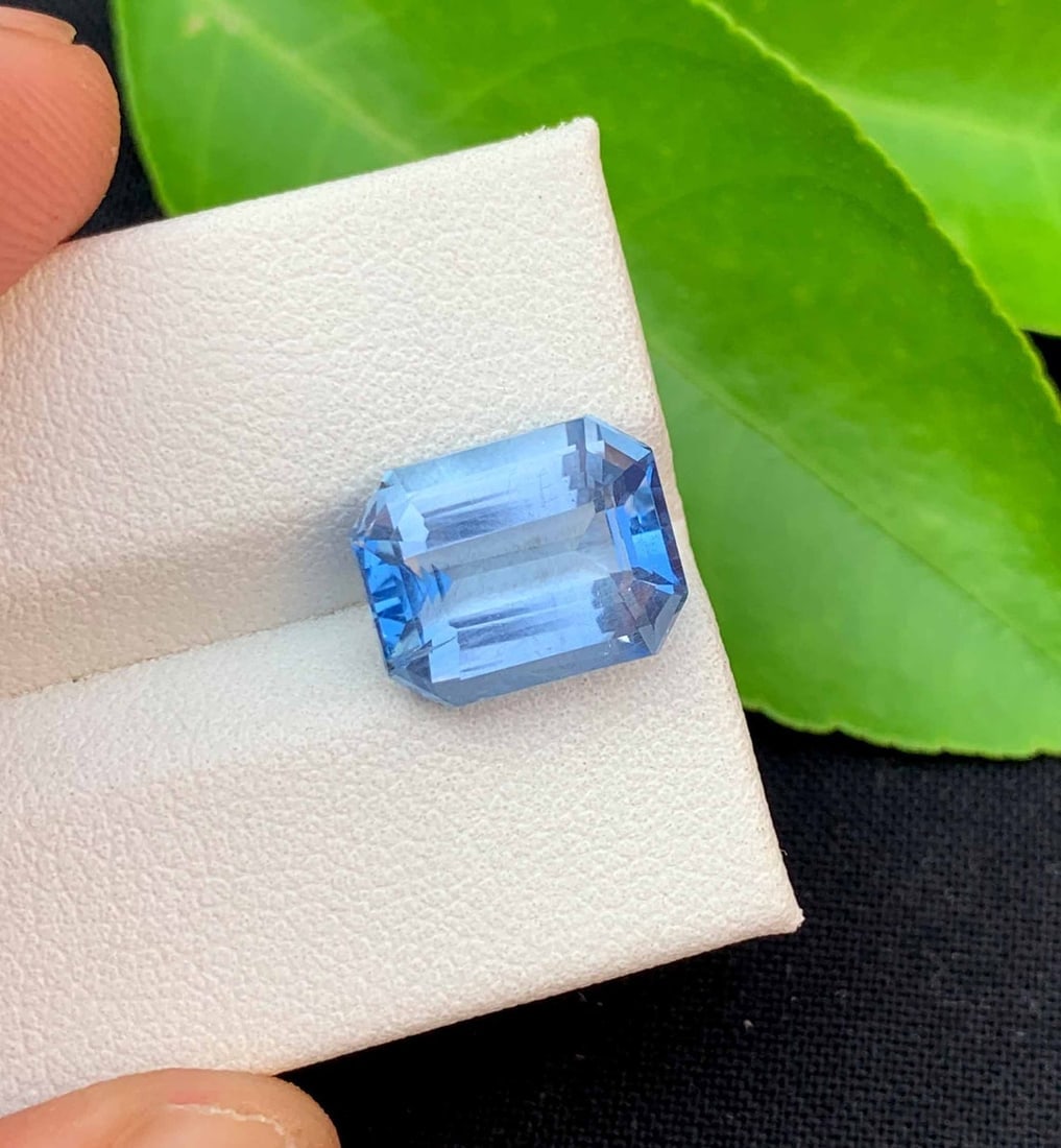 Santa Maria Aquamarine Gemstone: Emerald Cut Beryl, March Birthstone (5.10 Carats) - 4