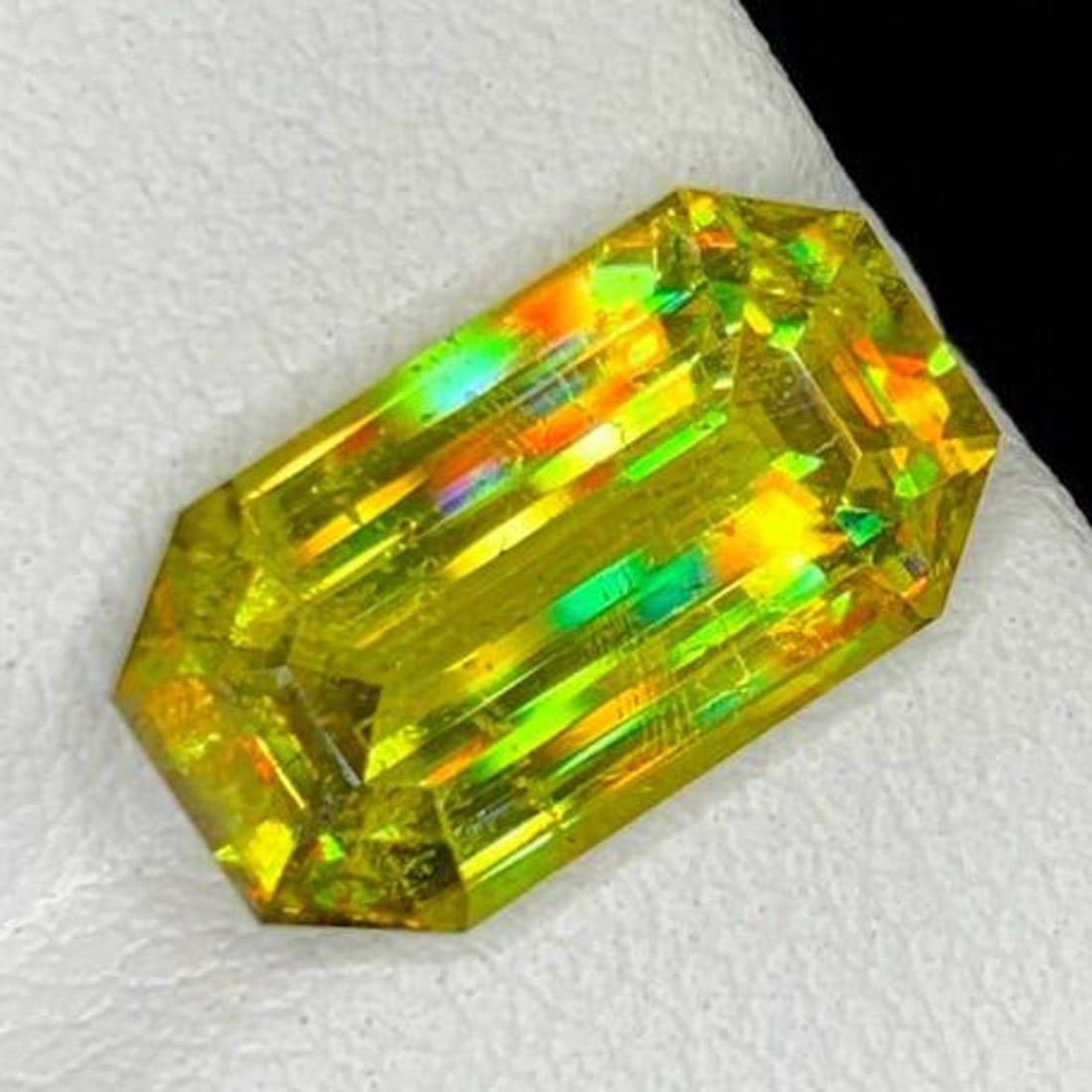 Natural Yellow Sphene Gemstone: Lustrous Titanite for Ring Making: Title: Natural Yellow Sphene Gemstone: Lustrous Titanite for Ring Making Description: Supplies for making crafts Materials: Gemstone: Sphene Natural Sphene Titanite Gem