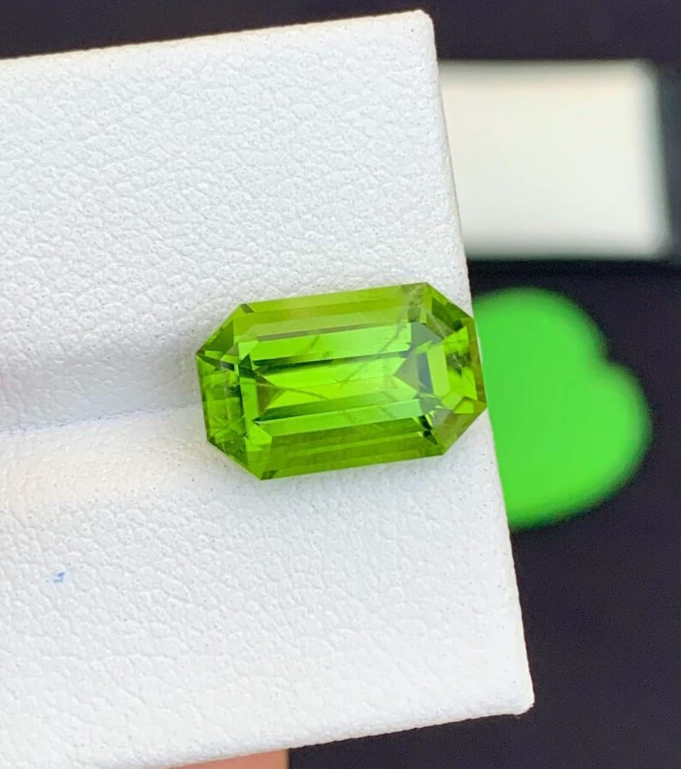 Natural Peridot Gemstones, Top Color Emerald Cut Peridot Loose Gemstone From Pakistan, August - 2