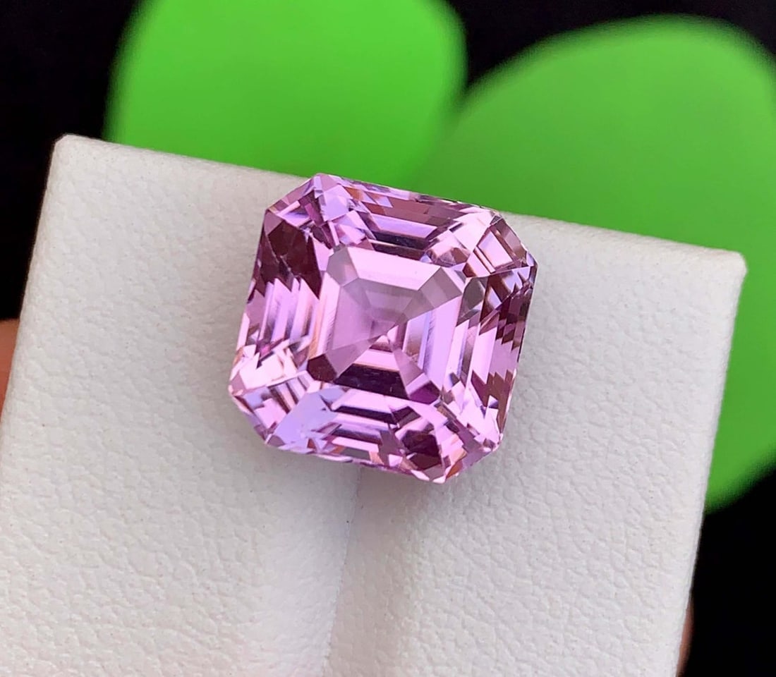 Natural Pink Kunzite Gemstone: Faceted Asscher Cut, November Birthstone (11.30 Carat) - 5