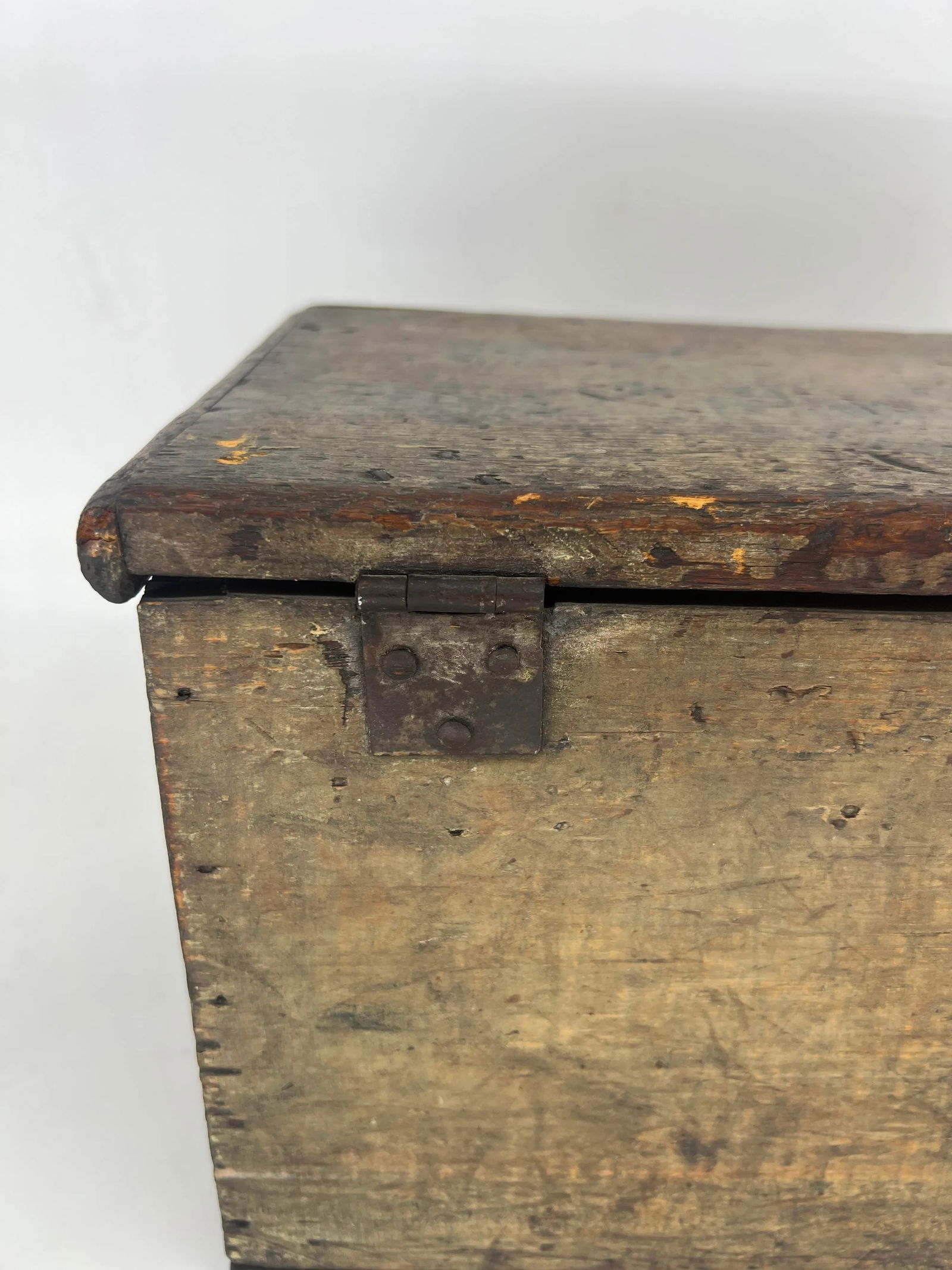 Antique Primitive American Paint Decorated Tool or Document Storage Box - 7