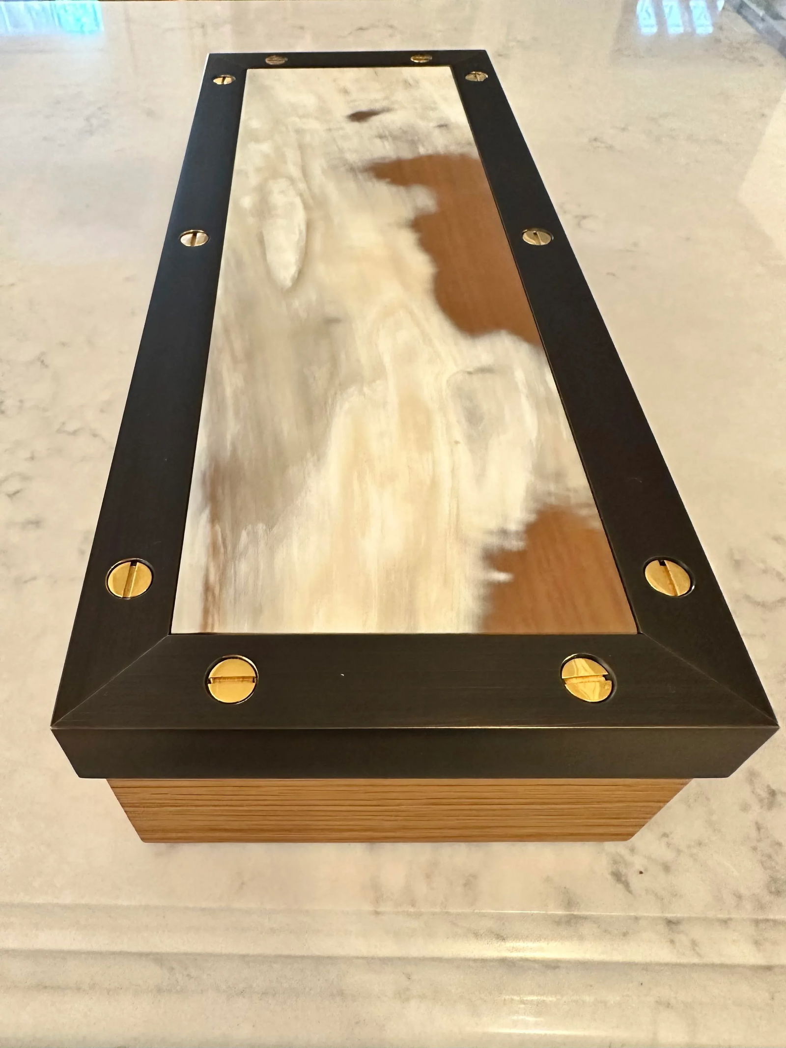 Arcahorn Oil Rubbed Bronze and Brass Oak Box With Lid, Made in Italy - 2