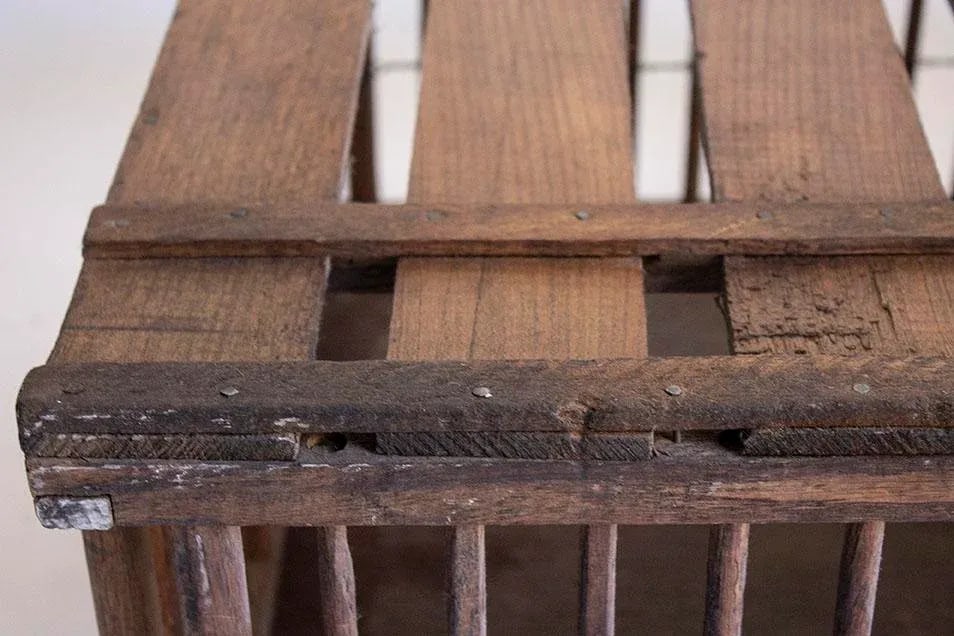 Antique Country Chicken Coop - Poultry Cage - Great Coffee Table - 10