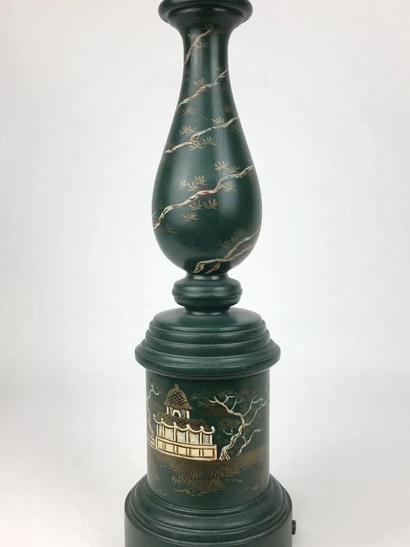 Chinoiserie Style Davenport Column Table Lamp by Brunschwig & Fils - 3