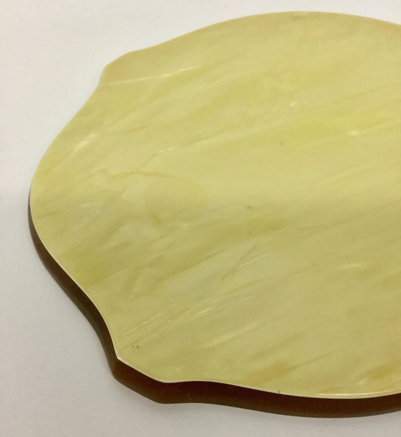 1950s Vintage Bakelite Vanity Set- 4 Pieces - 6