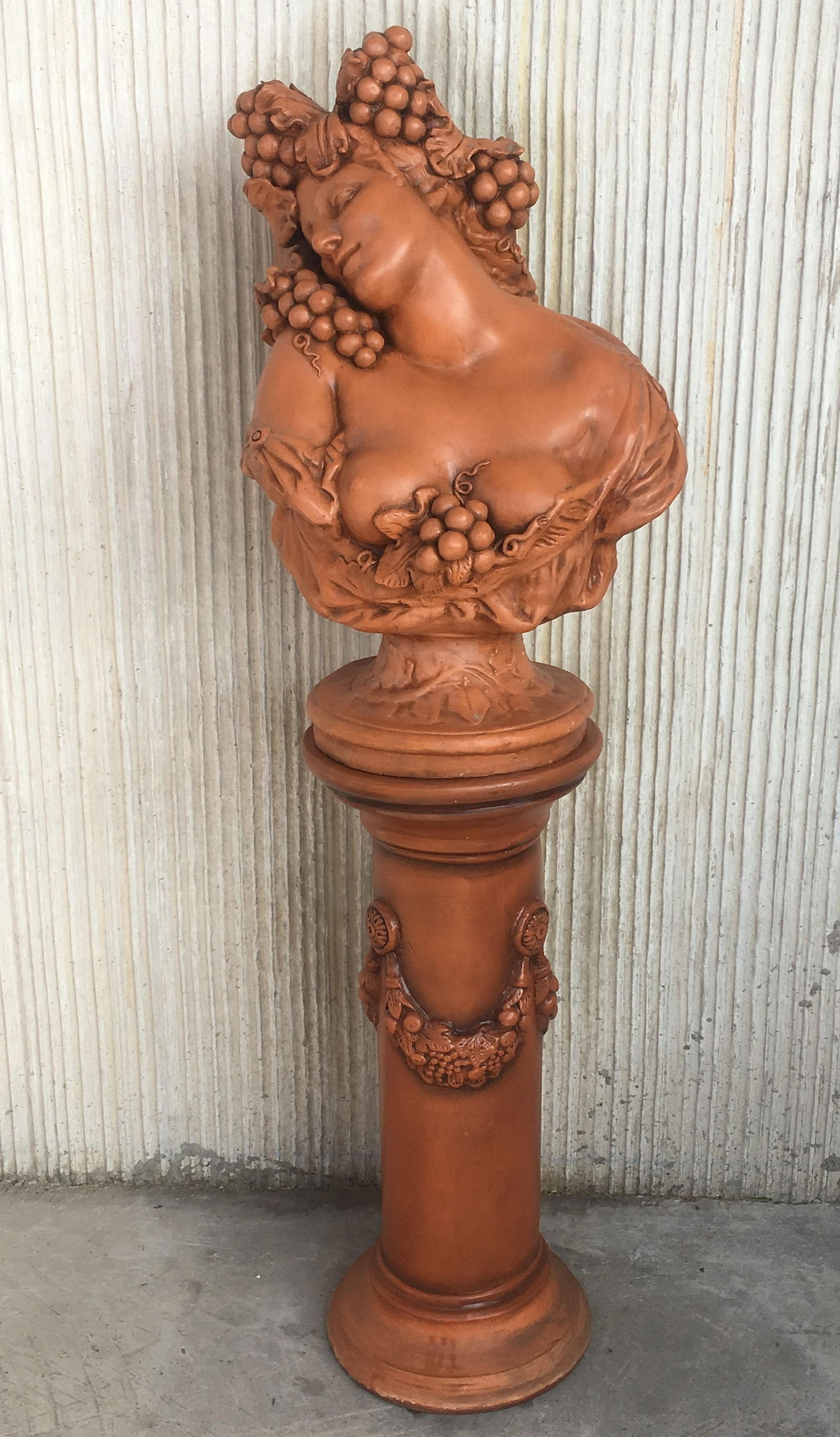 19th Century Spectacular Clay Goddess of Summer in a Matching Pedestal - 2