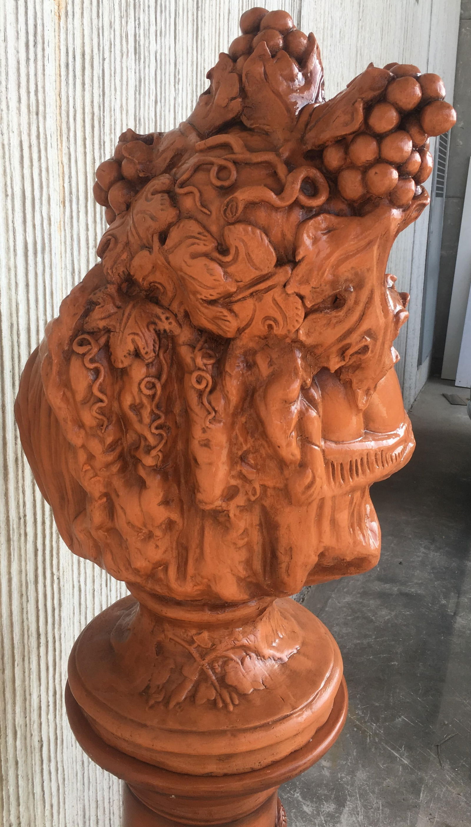 19th Century Spectacular Clay Goddess of Summer in a Matching Pedestal - 6