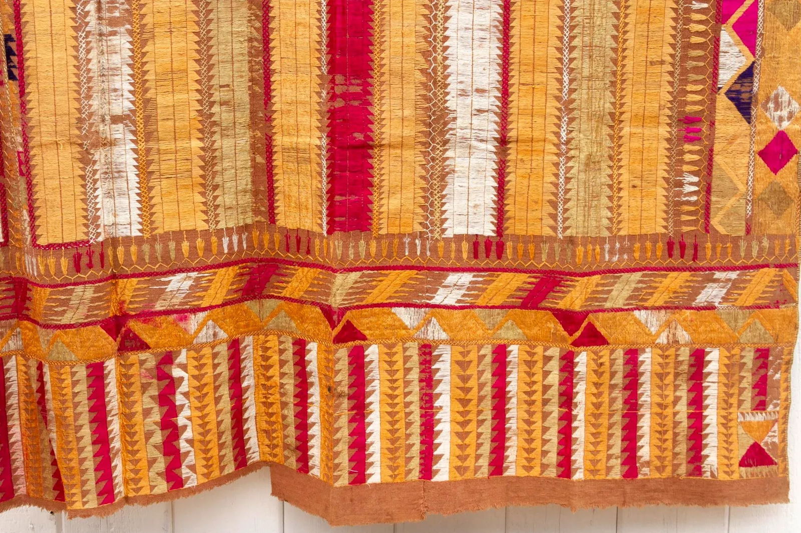 Fine Multicolor Tribal Antique Phulkari Throw - 3
